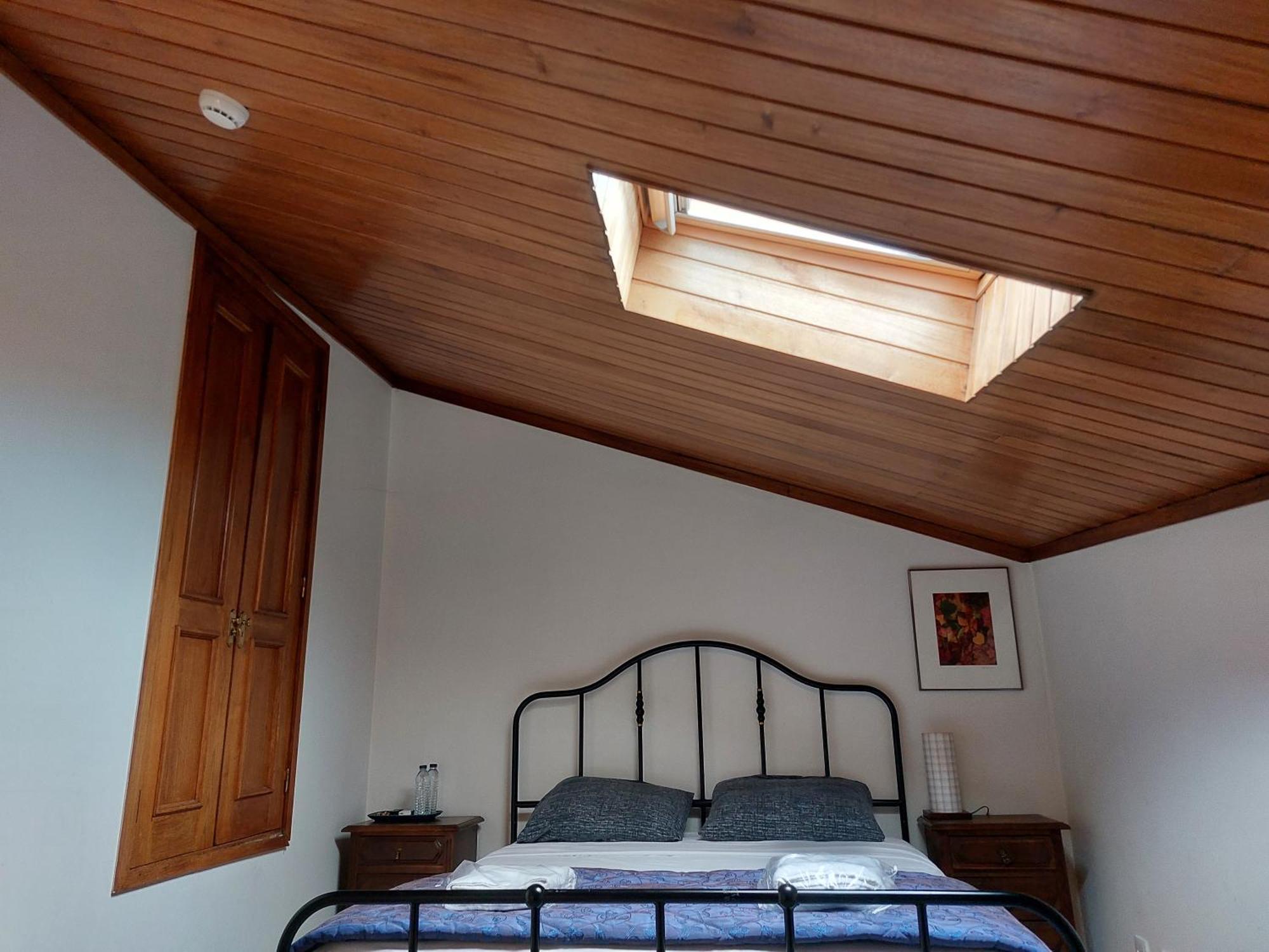 Guest House Sir Manuel - Unidade Senhora A Branca Braga Luaran gambar